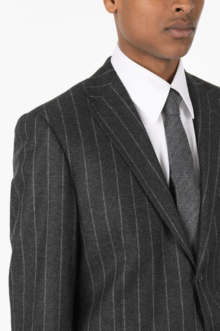 CC COLLECTION Pinstriped RIGHT Suit with Flap Pocket