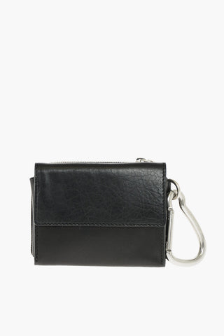 leather wallet with zip closure