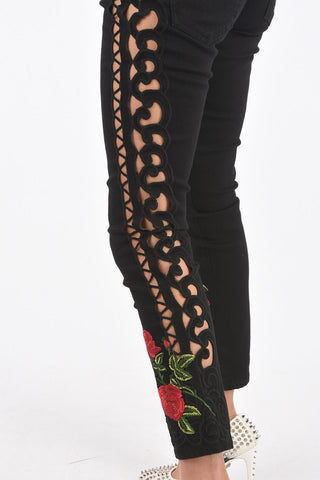 straight fit BARRETT JANE jeans with side cut out detail