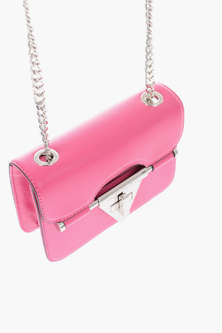 Borsa in pelle con tracolla a catena