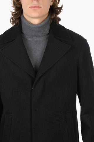Cappotto Corto con Abbottonatura Nascosta