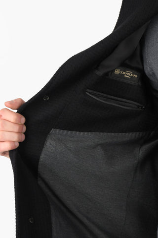 Cappotto Corto con Abbottonatura Nascosta