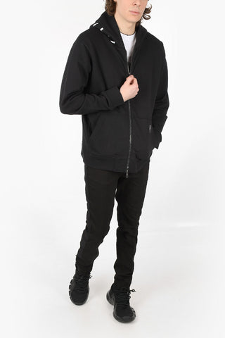 hooded sweatshirt with zip closure