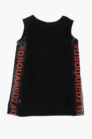 sleeveless dress with back zip fastening