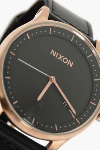 orologio digitale con cinturino in gomma