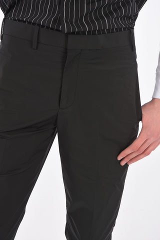 Pantaloni Slim Fit in Tessuto Tecnico