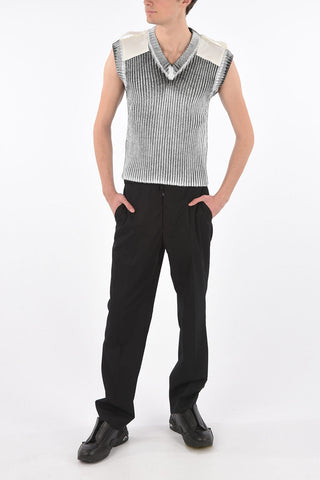 MM10 wool ribbed vest with V-neck