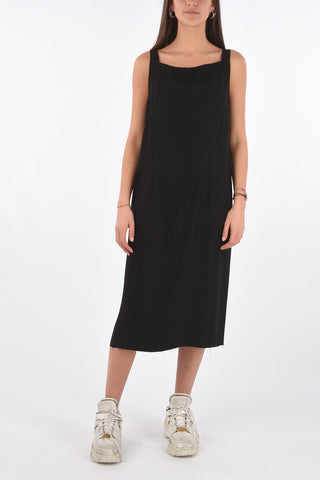 MM0 sleeveless dress with zip closure on the back