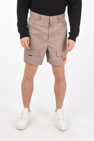 Shorts Cargo in Nylon con Passanti