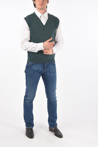 Gilet in Misto Cashmere con Abbottonatura Frontale