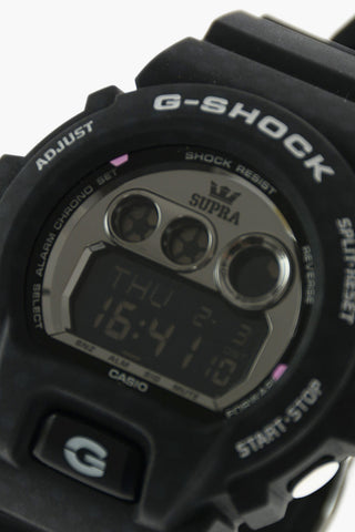orologio digitale con cinturino in gomma