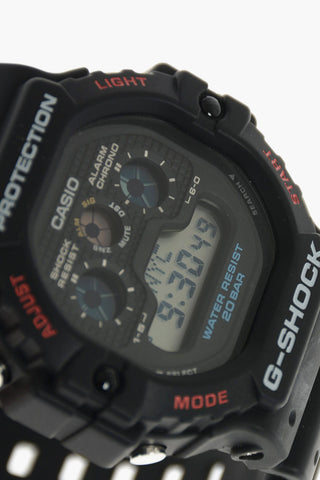 orologio digitale con cinturino in gomma