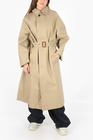 MM0 hidden closure trench with belt