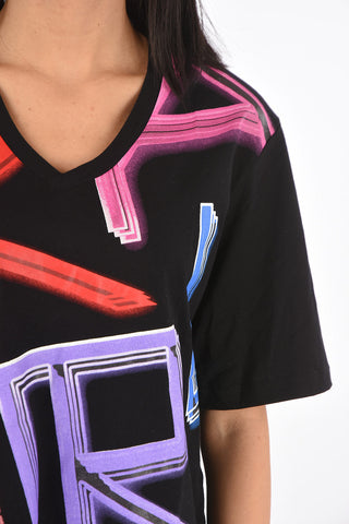 t-shirt scollo a v stampata