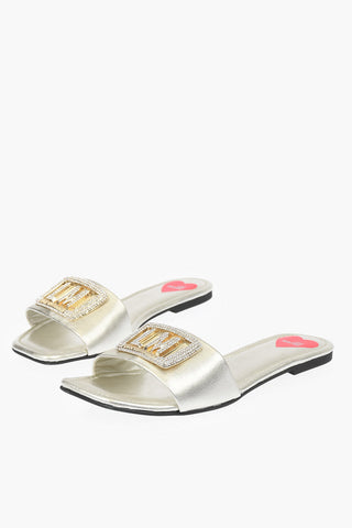 LOVE Sandali Slide in Pelle Laminata FLAT15 con Dettaglio Gioiello Logato
