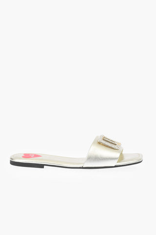 LOVE Sandali Slide in Pelle Laminata FLAT15 con Dettaglio Gioiello Logato