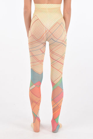 argyle patterned hose