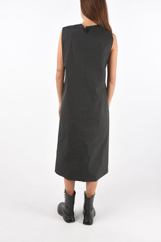 Midi sleeveless dress with pin