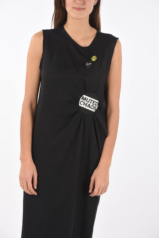 Vestito lungo senza maniche con patch e bottoni laterali