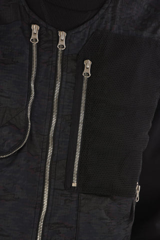 Multipocket Vest with Mesh Details