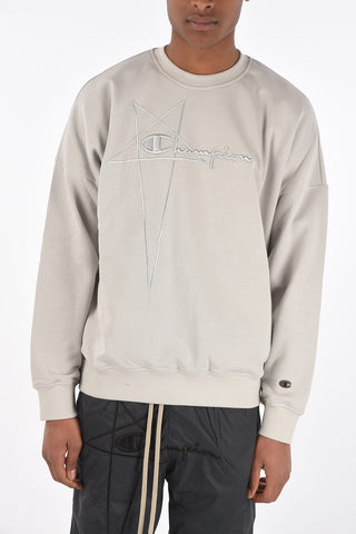 CHAMPION crew-neck sweatshirt with embroidery on the front