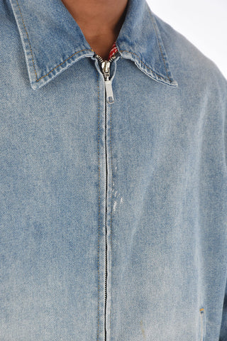 denim jacket with zip closure