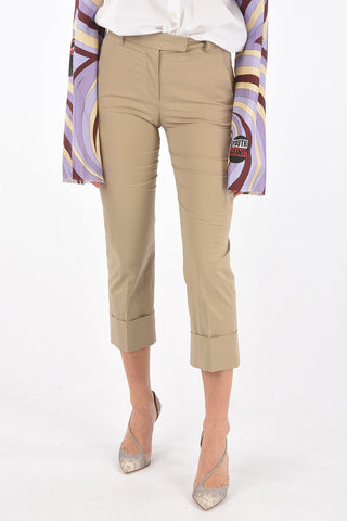 Chino pants with cuffed hem