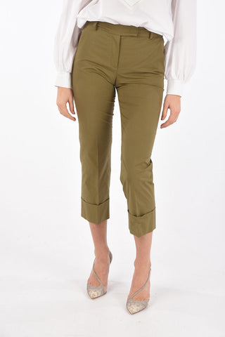 Chino pants with cuffed hem