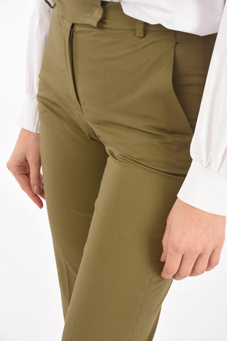 Chino pants with cuffed hem