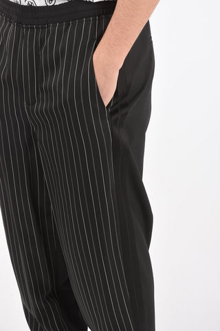 easy fit pants with pinstriped detail on the front