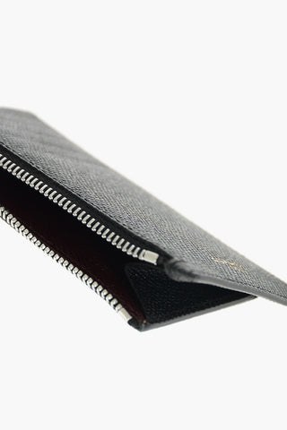 textured leather card holder with zip closure