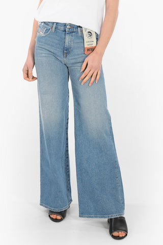 Regular Waist D-AKEMI bootcut jeans with Visible Stitchings L32
