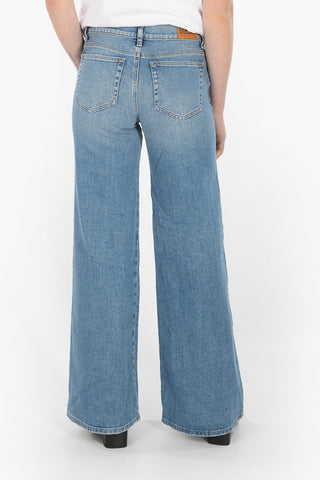 Regular Waist D-AKEMI bootcut jeans with Visible Stitchings L32