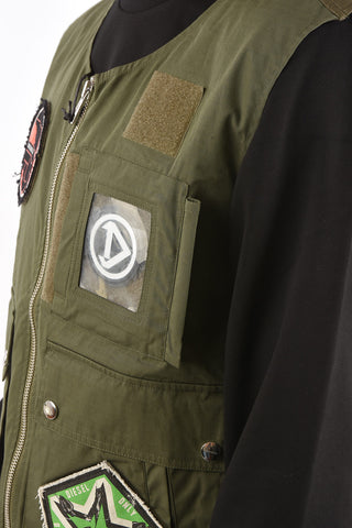 sleeveless J-LUKI jacket with patches