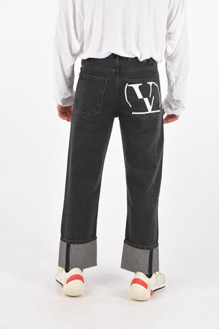 Logo Back Pocket STRAIGHT FIT Denims