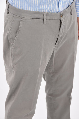 Slim fit chino pants