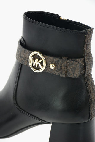 Stivaletti in Pelle ABIGAIL con Cinturino Monogram 6cm