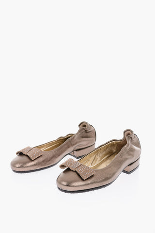 ballerine in pelle laminata con fiocco