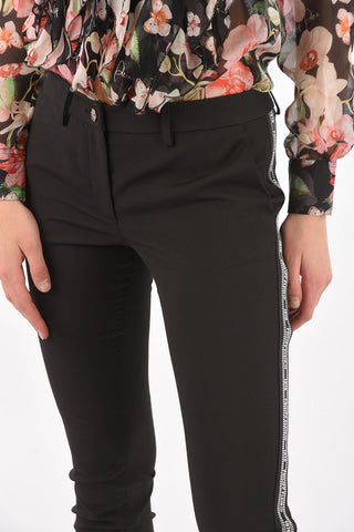 Pantaloni 3 Tasche con Bande Laterali Logate e Strass