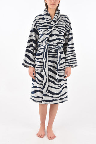 HOME zebra printed sponge bathrobe