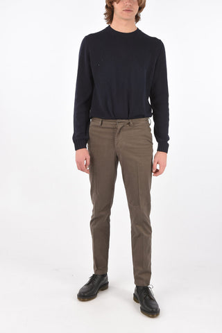 pantaloni chinos in cotone stretch