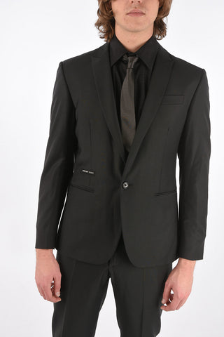 One Button Suit with Jetted Pockets