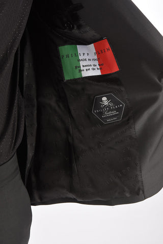 One Button Suit with Jetted Pockets