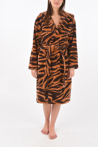 HOME zebra printed sponge bathrobe with hood