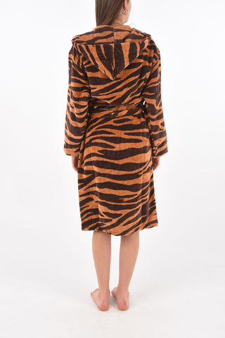 HOME zebra printed sponge bathrobe with hood