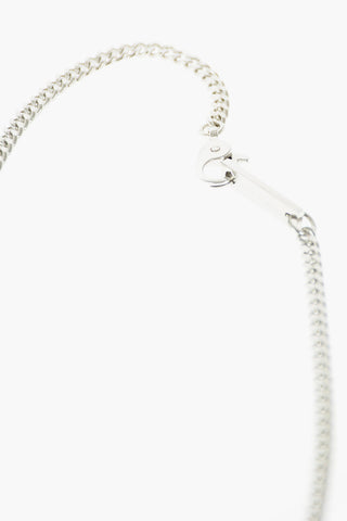 Collana in metallo con pendente porta accendino