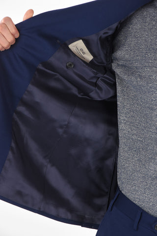 CC COLLECTION virgin wool RIGHT side vents 2-button suit