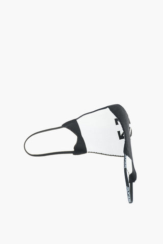 Arrow motif face mask