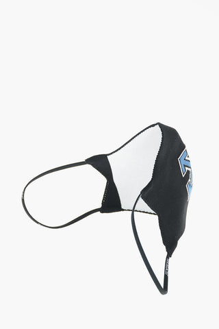 Maschera facciale con motivo a frecce