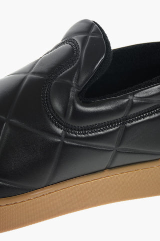 Slip On in Pelle Imbottite con Trama in Rilievo